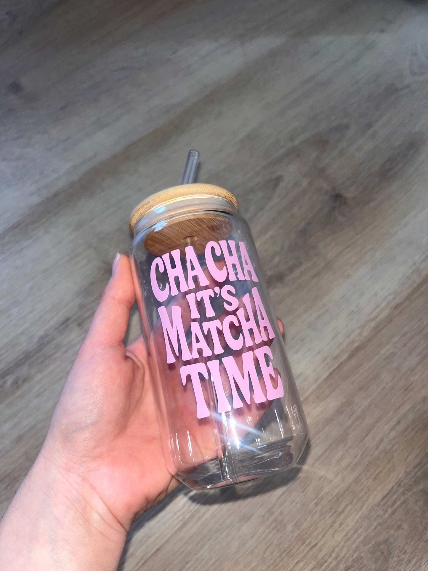 CHA CHA it‘s Matcha Time Trinklgas