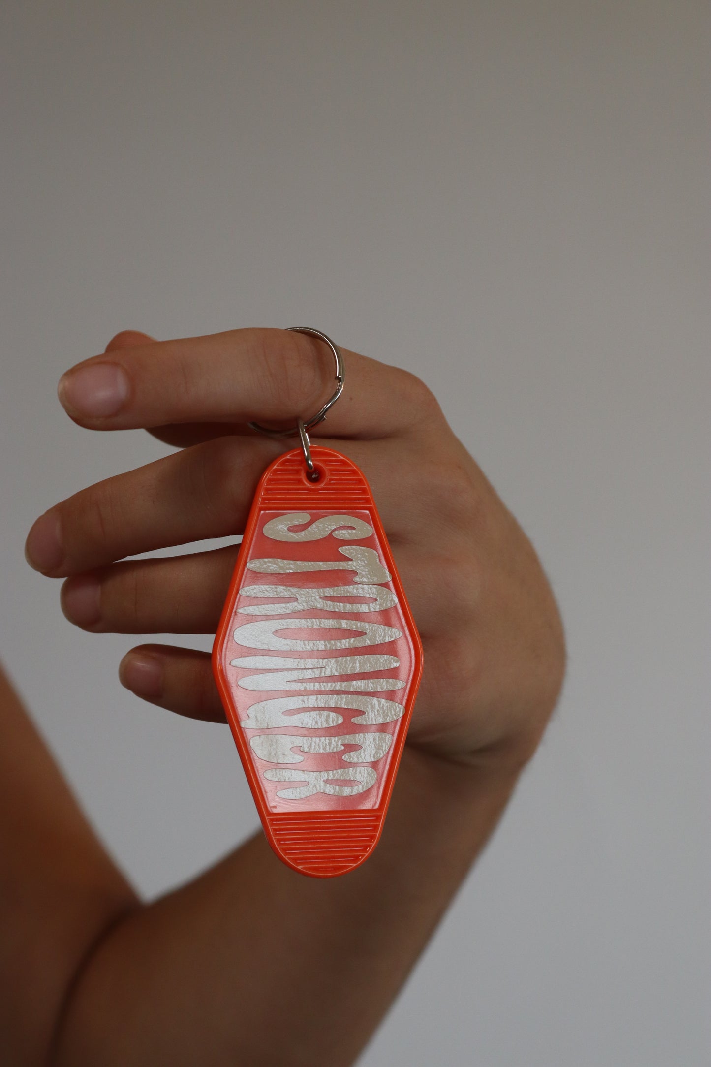 Stronger - Motel Schlüsselanhänger